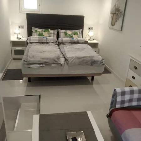 Cortez 4 Apartment